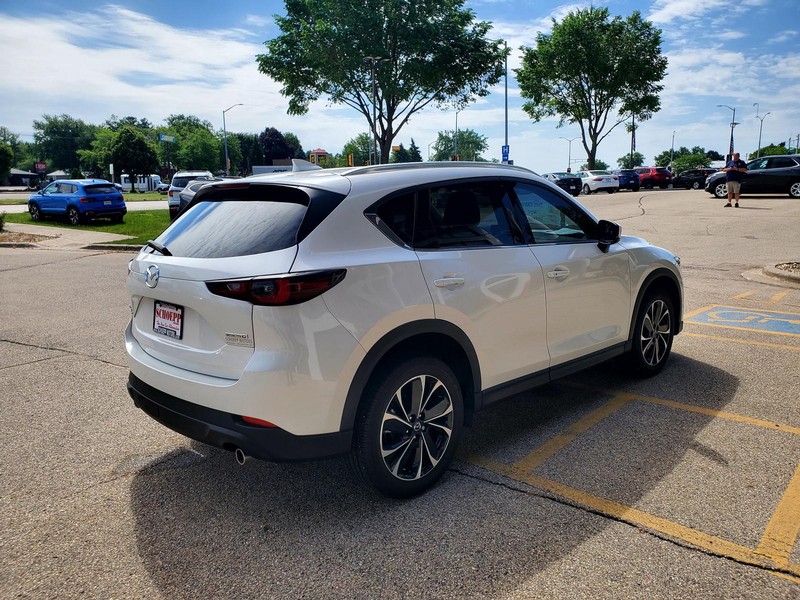 Mazda CX-5 Vehicle Image 05