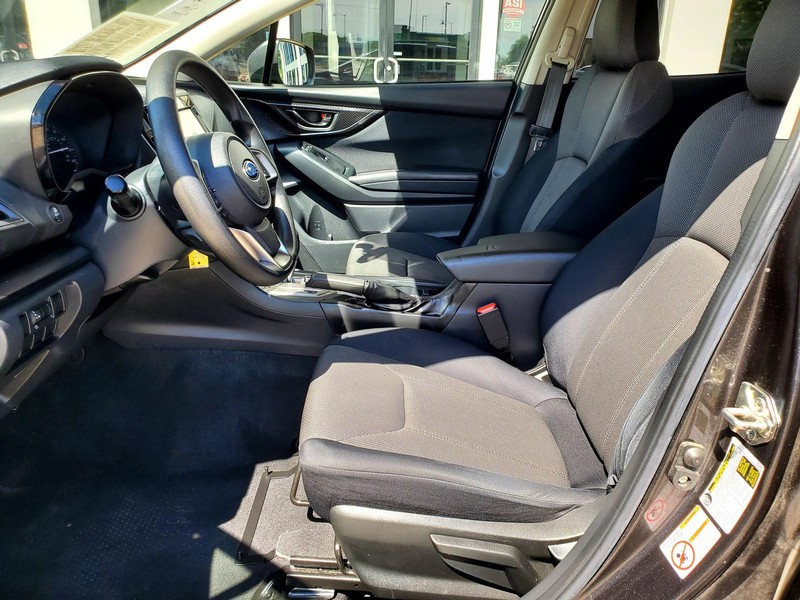 Subaru Crosstrek Vehicle Image 12