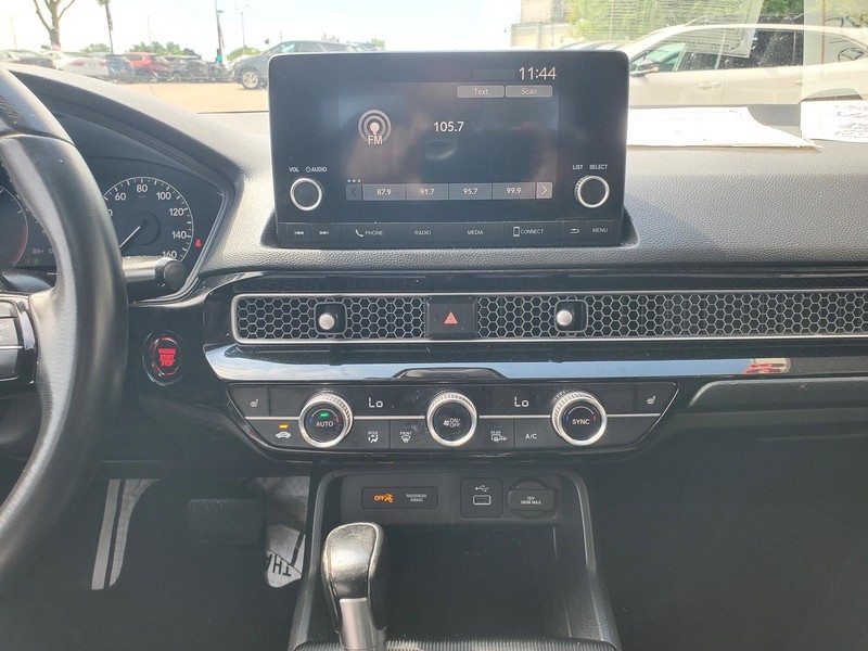 Honda Civic Sedan Vehicle Image 10