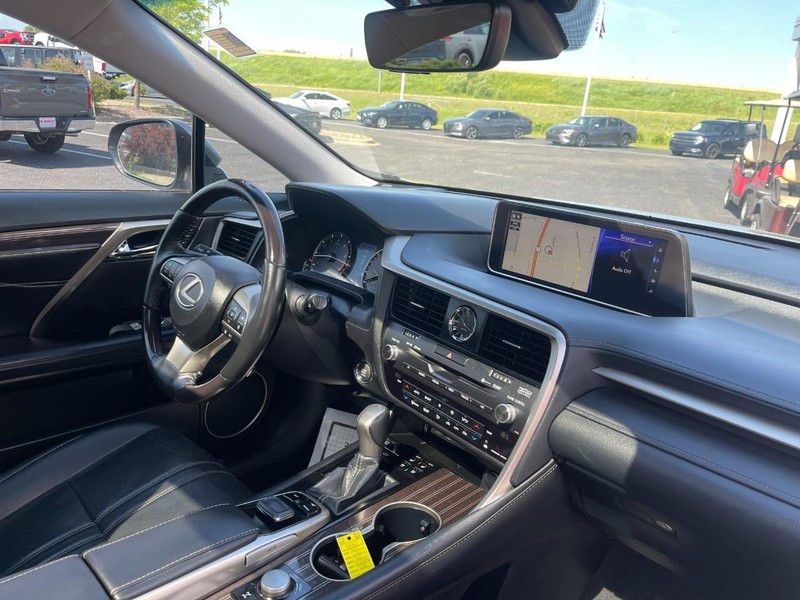 Lexus RX Vehicle Image 10