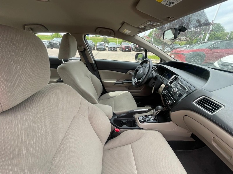 Honda Civic Sedan Vehicle Image 03