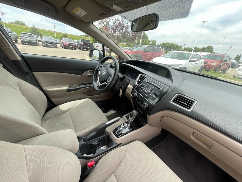 Honda Civic Sedan Vehicle Image 05