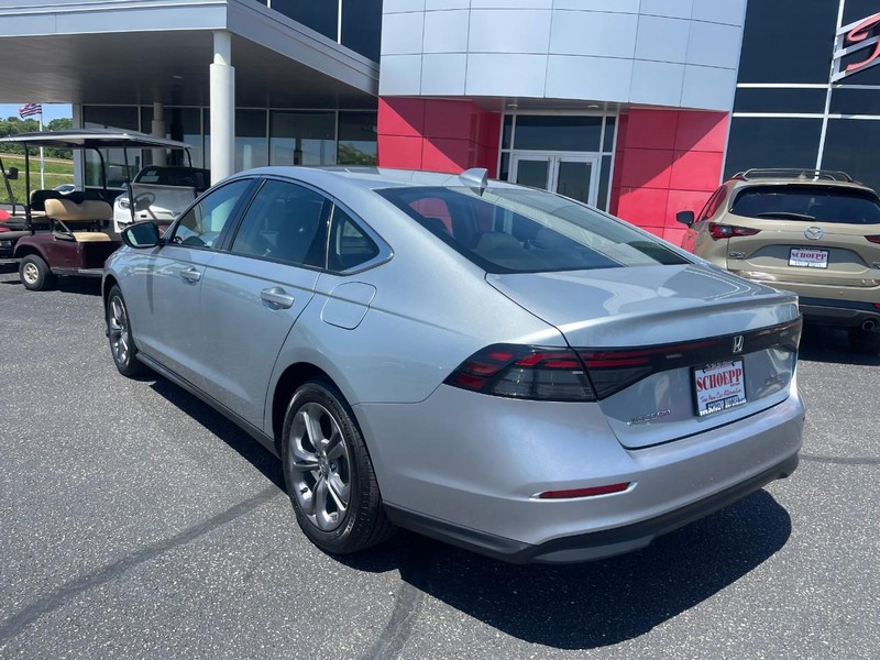 Honda Accord Sedan Vehicle Image 04