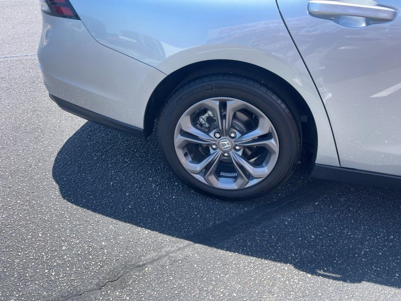 Honda Accord Sedan Vehicle Image 08