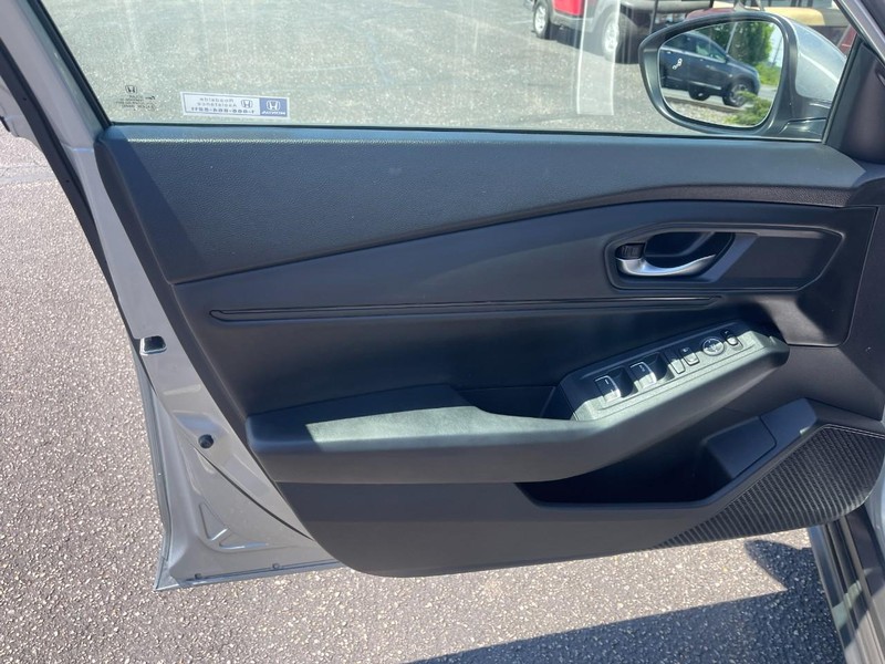 Honda Accord Sedan Vehicle Image 21