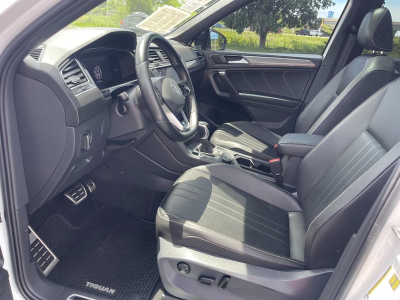 Volkswagen Tiguan Vehicle Image 19