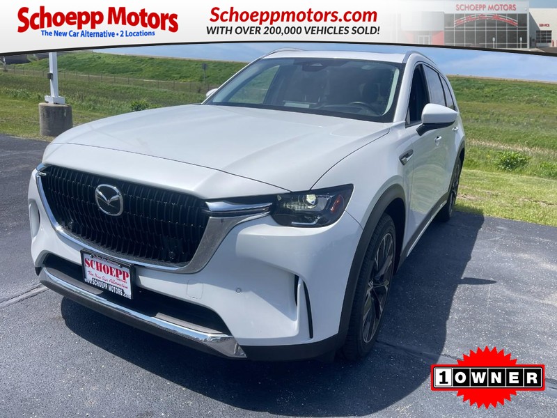 2024 Mazda CX-90 PHEV Premium Package's photo