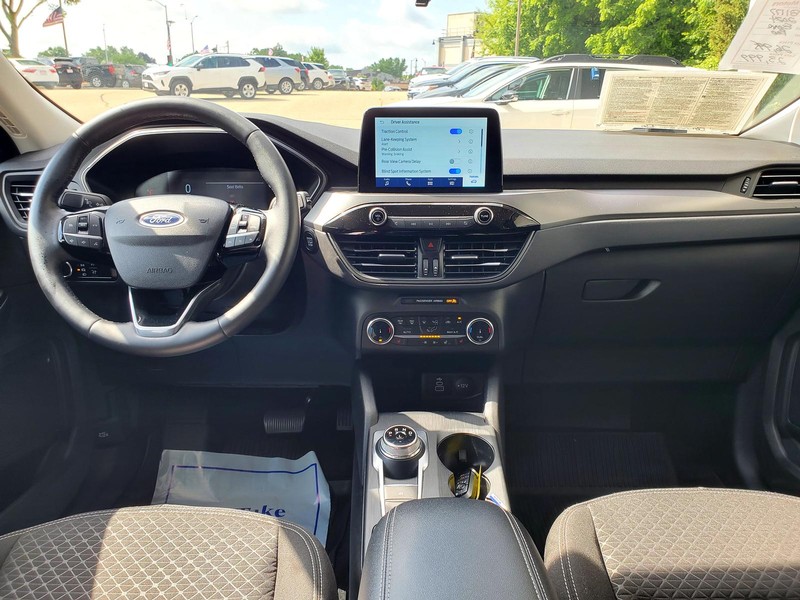 Ford Escape Vehicle Image 08