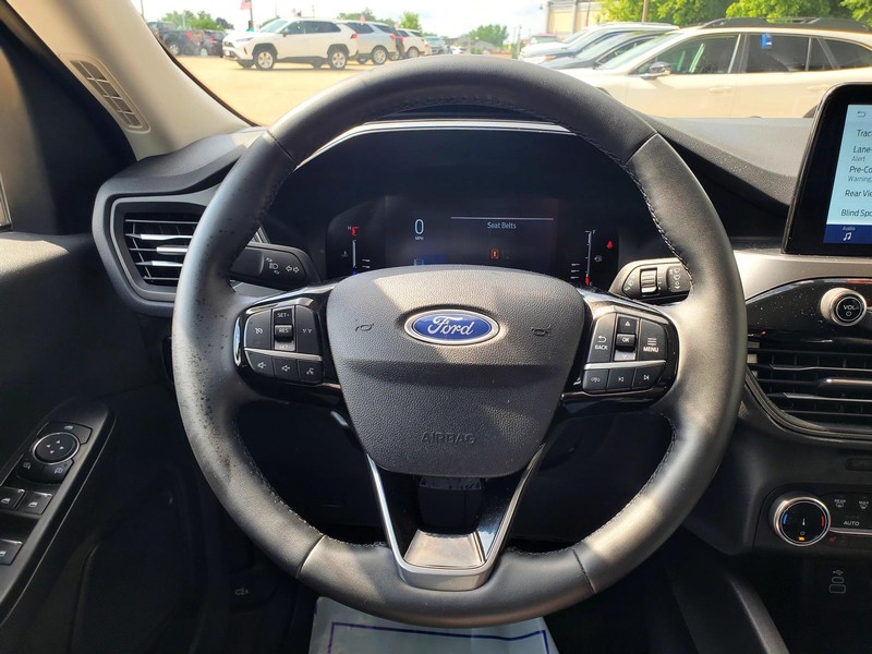 Ford Escape Vehicle Image 09