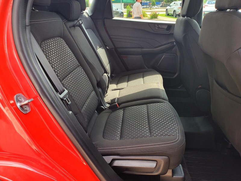 Ford Escape Vehicle Image 13