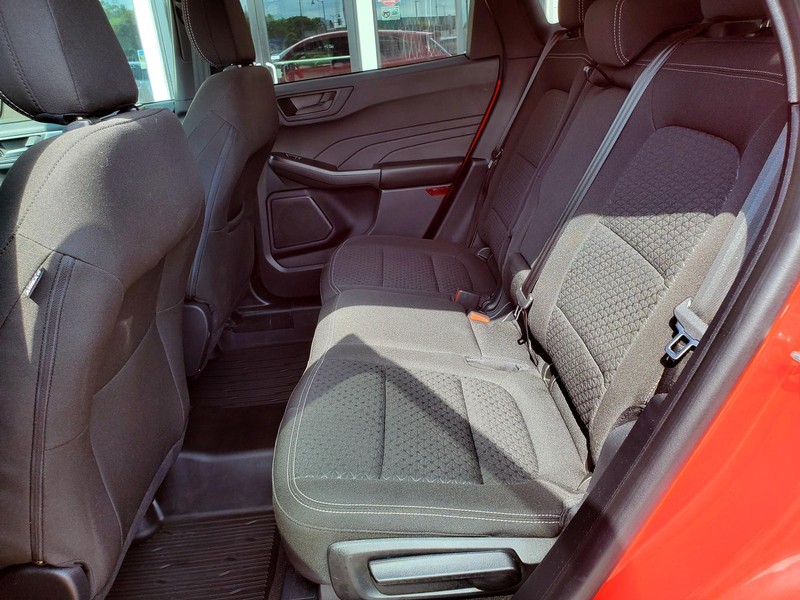 Ford Escape Vehicle Image 14