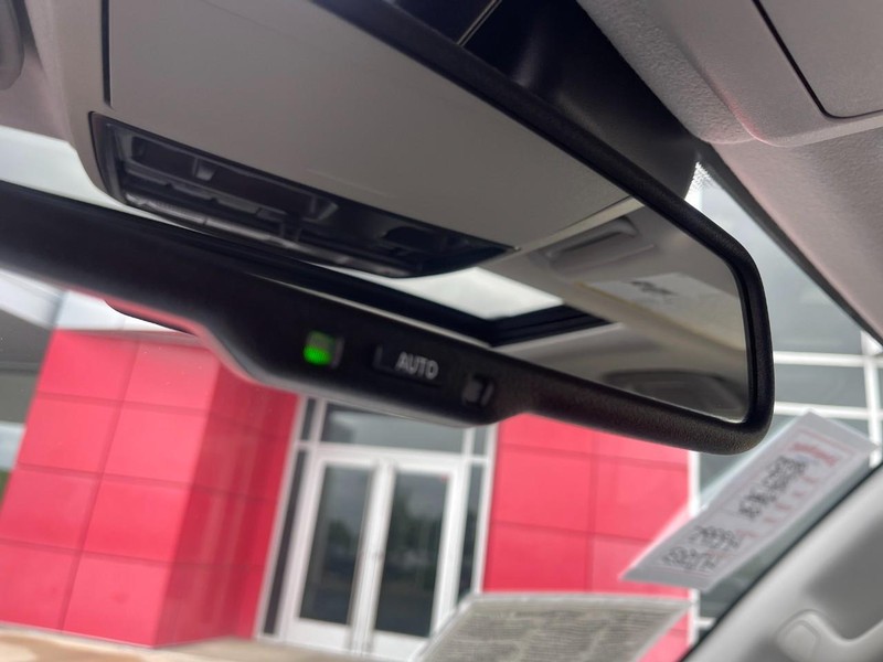 Toyota 4Runner Vehicle Image 33