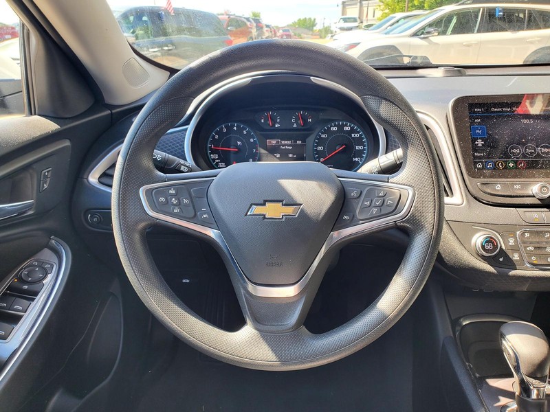Chevrolet MALIBU LT Vehicle Image 09