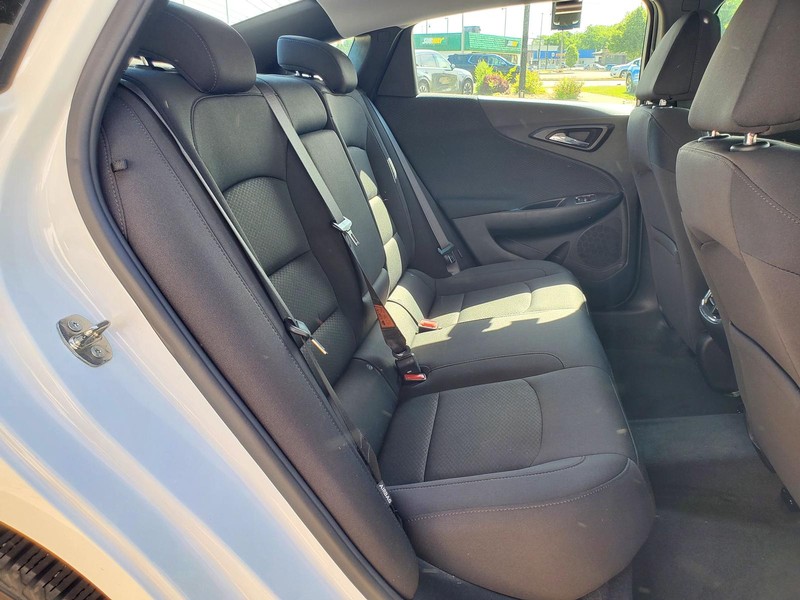 Chevrolet MALIBU LT Vehicle Image 12