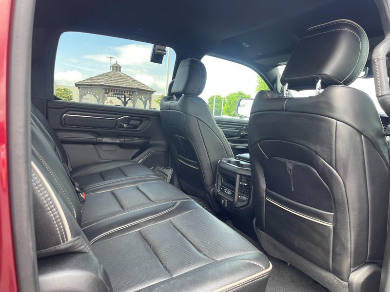 Ram 1500 Vehicle Image 11