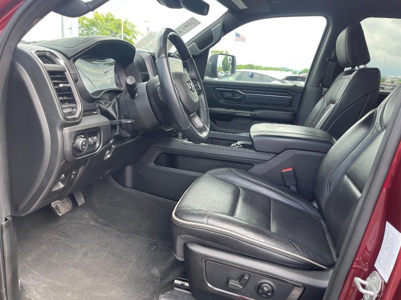 Ram 1500 Vehicle Image 12