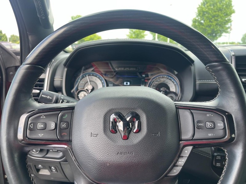 Ram 1500 Vehicle Image 16