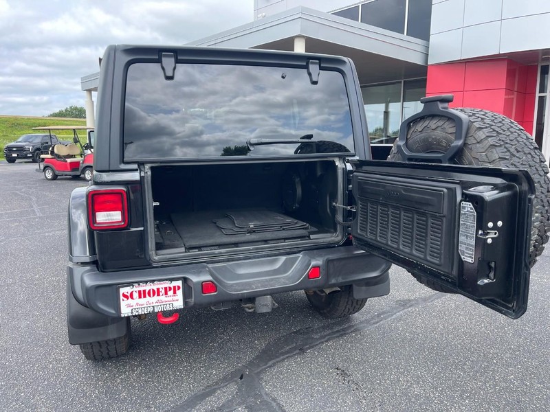 Jeep Wrangler Vehicle Image 13