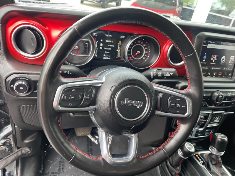 Jeep Wrangler Vehicle Image 18