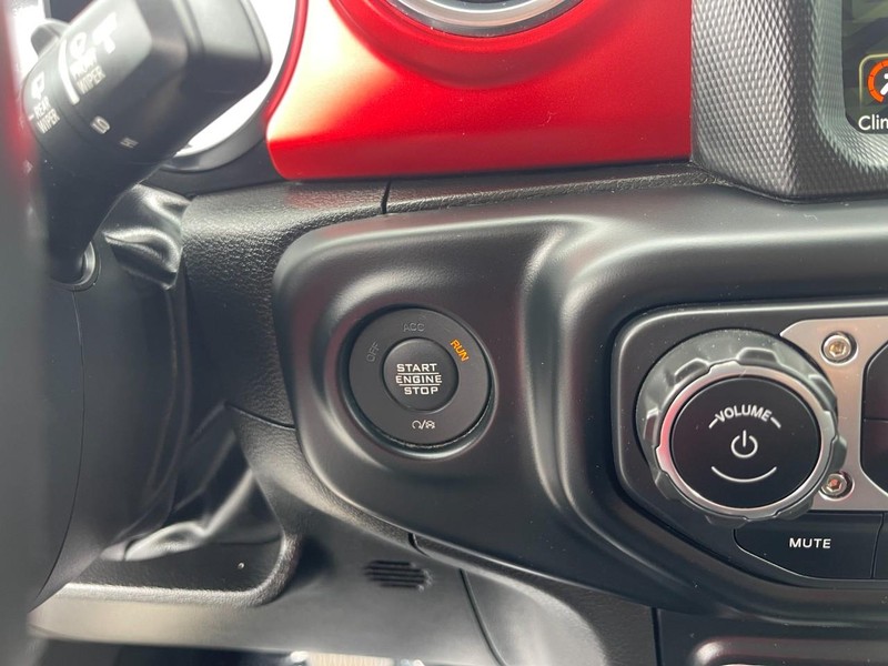 Jeep Wrangler Vehicle Image 23