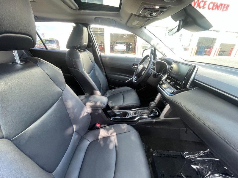 Toyota Corolla Cross Vehicle Image 11