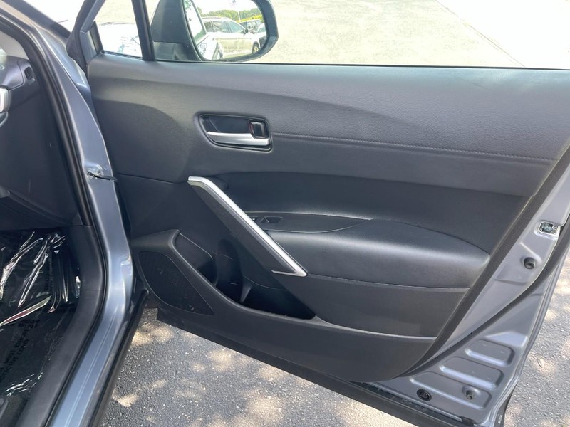 Toyota Corolla Cross Vehicle Image 12