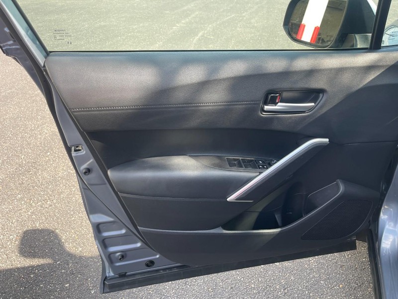 Toyota Corolla Cross Vehicle Image 22