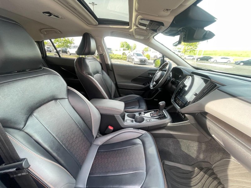 Subaru Crosstrek Vehicle Image 10