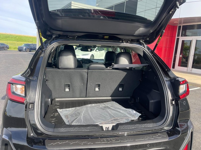Subaru Crosstrek Vehicle Image 17