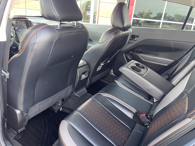 Subaru Crosstrek Vehicle Image 18