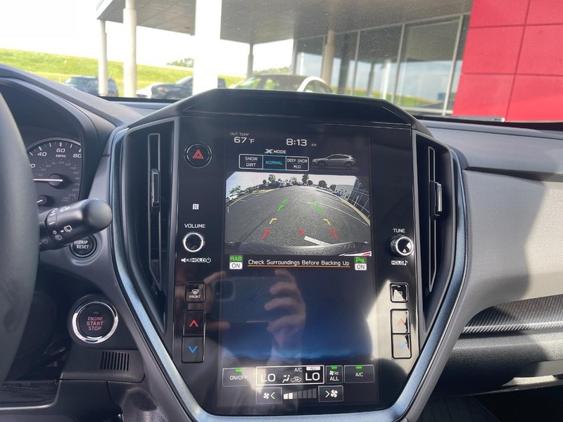 Subaru Crosstrek Vehicle Image 32