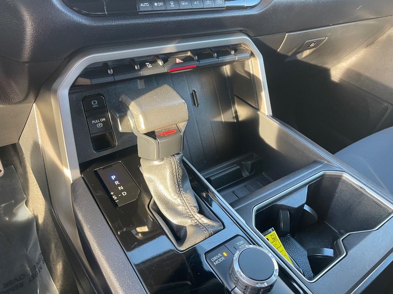 Toyota Tundra 2WD Vehicle Image 22