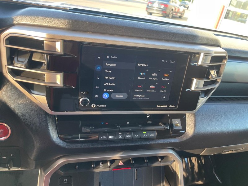 Toyota Tundra 2WD Vehicle Image 27