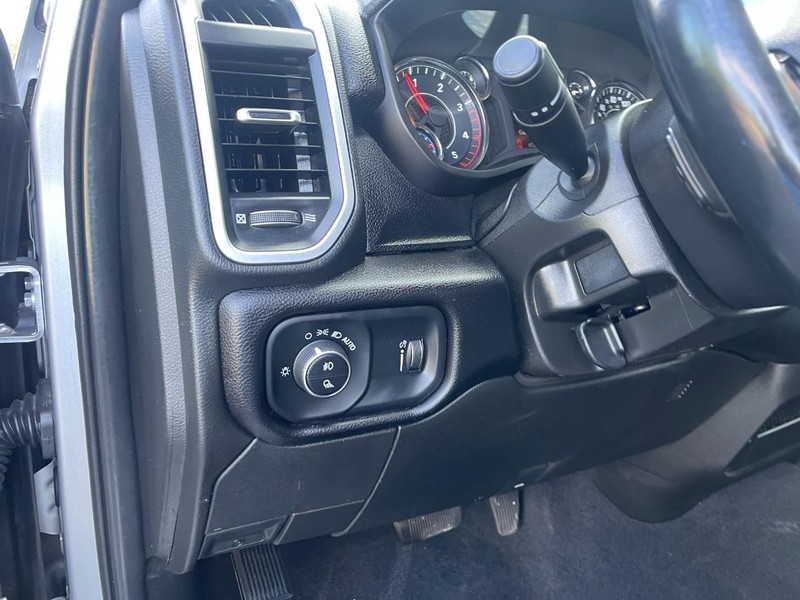 Ram 2500 Vehicle Image 11