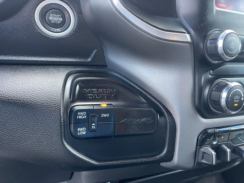 Ram 2500 Vehicle Image 17