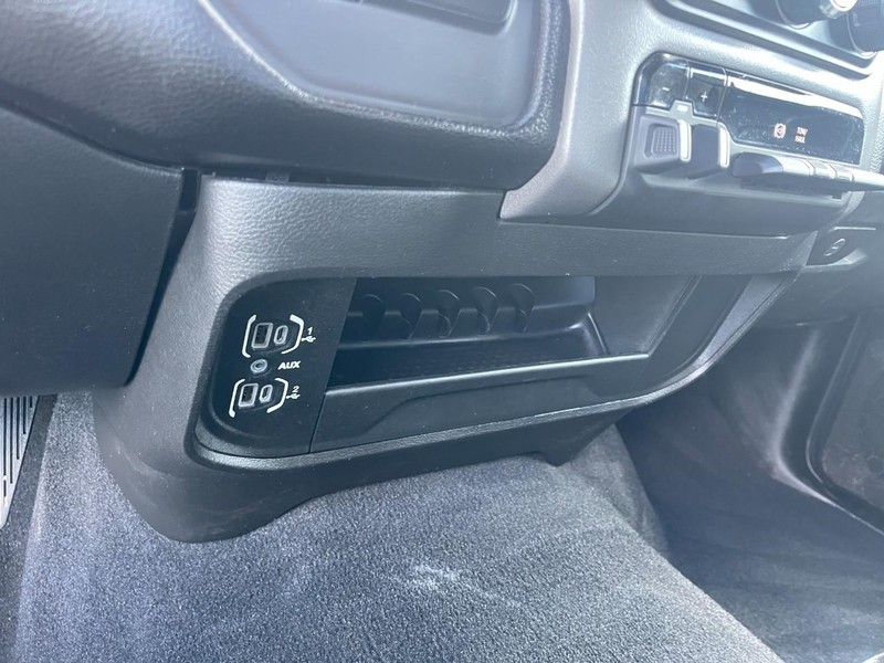 Ram 2500 Vehicle Image 22