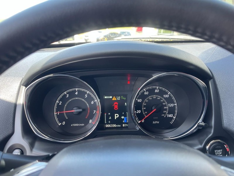 Mitsubishi Outlander Sport Vehicle Image 19
