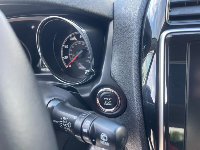Mitsubishi Outlander Sport Vehicle Image 20