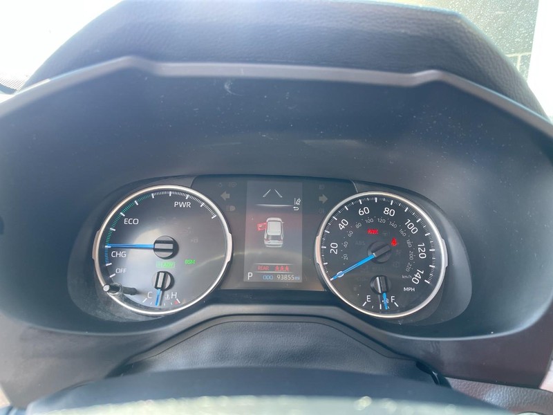 Toyota RAV4 Vehicle Image 21