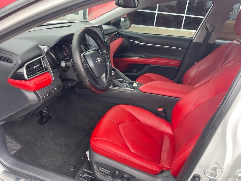 Toyota Camry Vehicle Image 20