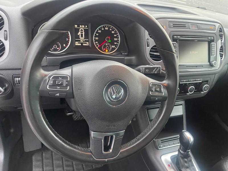 Volkswagen Tiguan Vehicle Image 22