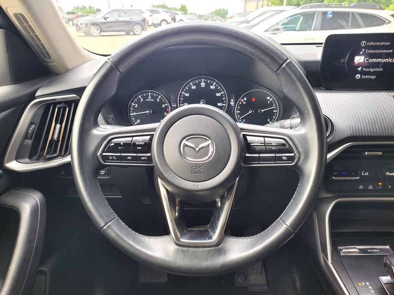 Mazda CX-90 Vehicle Image 09