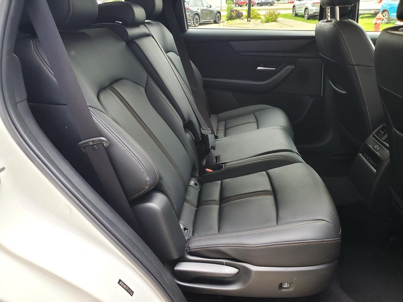 Mazda CX-90 Vehicle Image 14