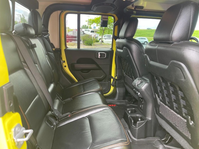 Jeep Gladiator Vehicle Image 13