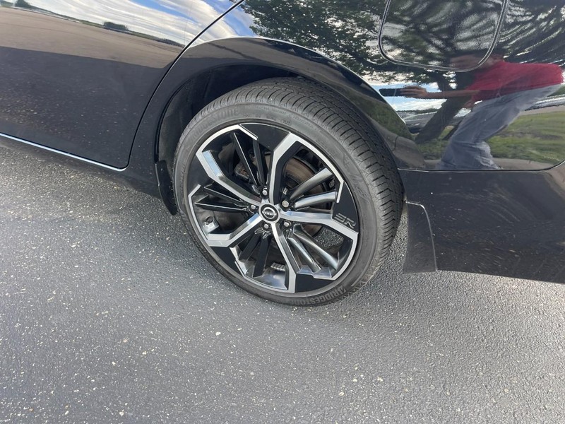 Nissan Altima Vehicle Image 06