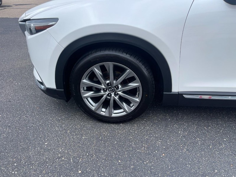 Mazda CX-9 Vehicle Image 07