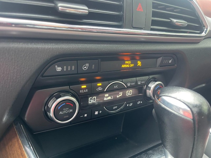 Mazda CX-9 Vehicle Image 37