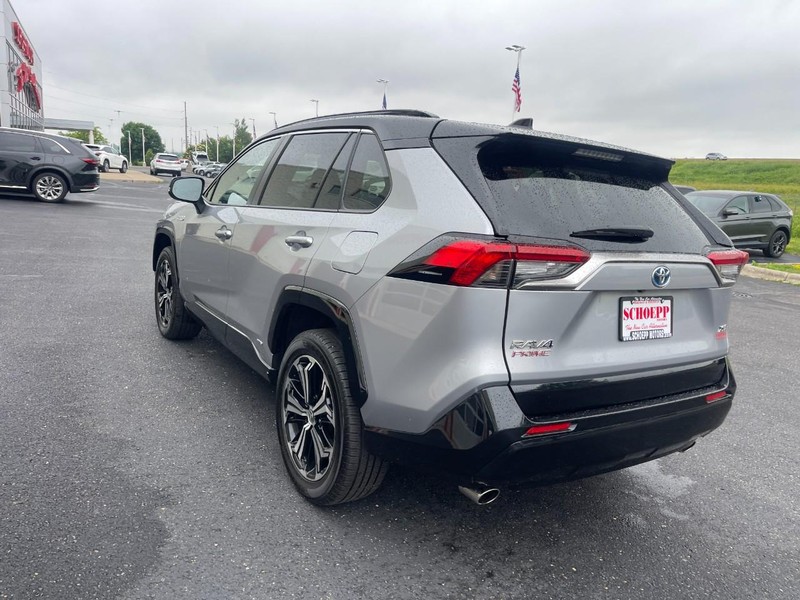 Toyota RAV4 Prime Vehicle Image 04