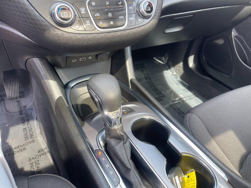 Chevrolet Malibu Vehicle Image 27