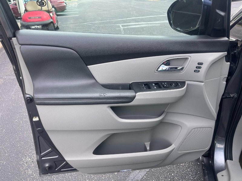 Honda Odyssey Vehicle Image 12